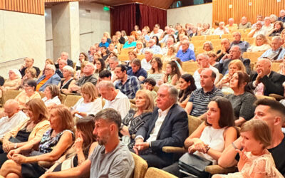 La Asociación Médica de Rosario homenajeó a médicas y médicos a 50 años de su egreso